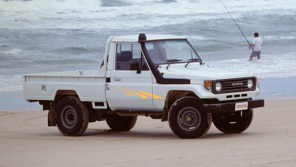 70 Series Land Cruiser Decal Body Stripe Kit (Bundeena) - 75/79 Series Single Cab (1985-)